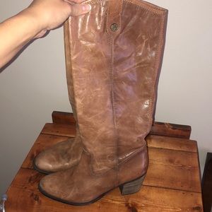 Tan FRYE boots